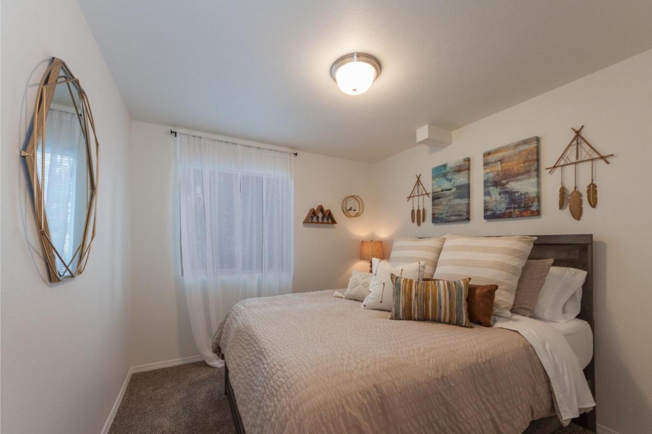 Apartamento Modern And Stylish King Bed Wifi Free Parking Spokane Valley Exterior foto