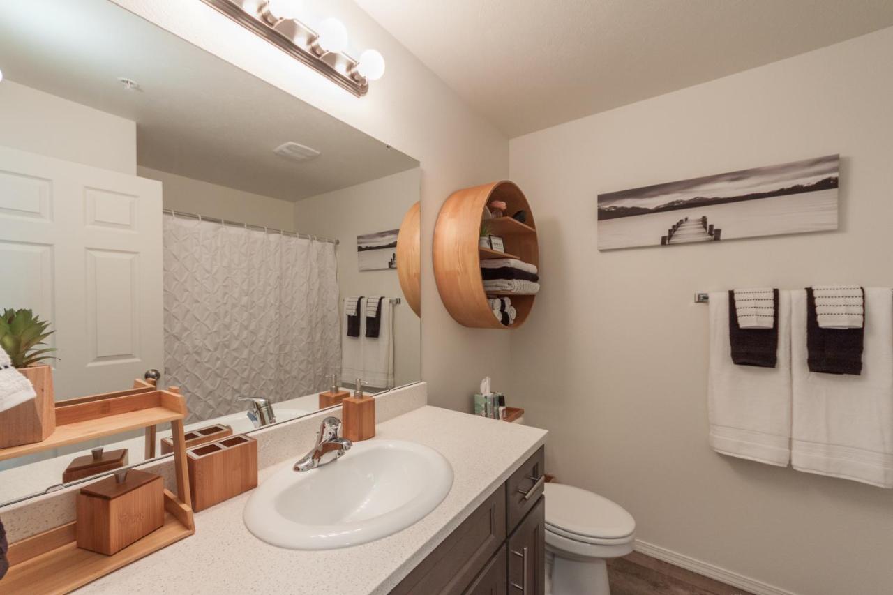 Apartamento Modern And Stylish King Bed Wifi Free Parking Spokane Valley Exterior foto